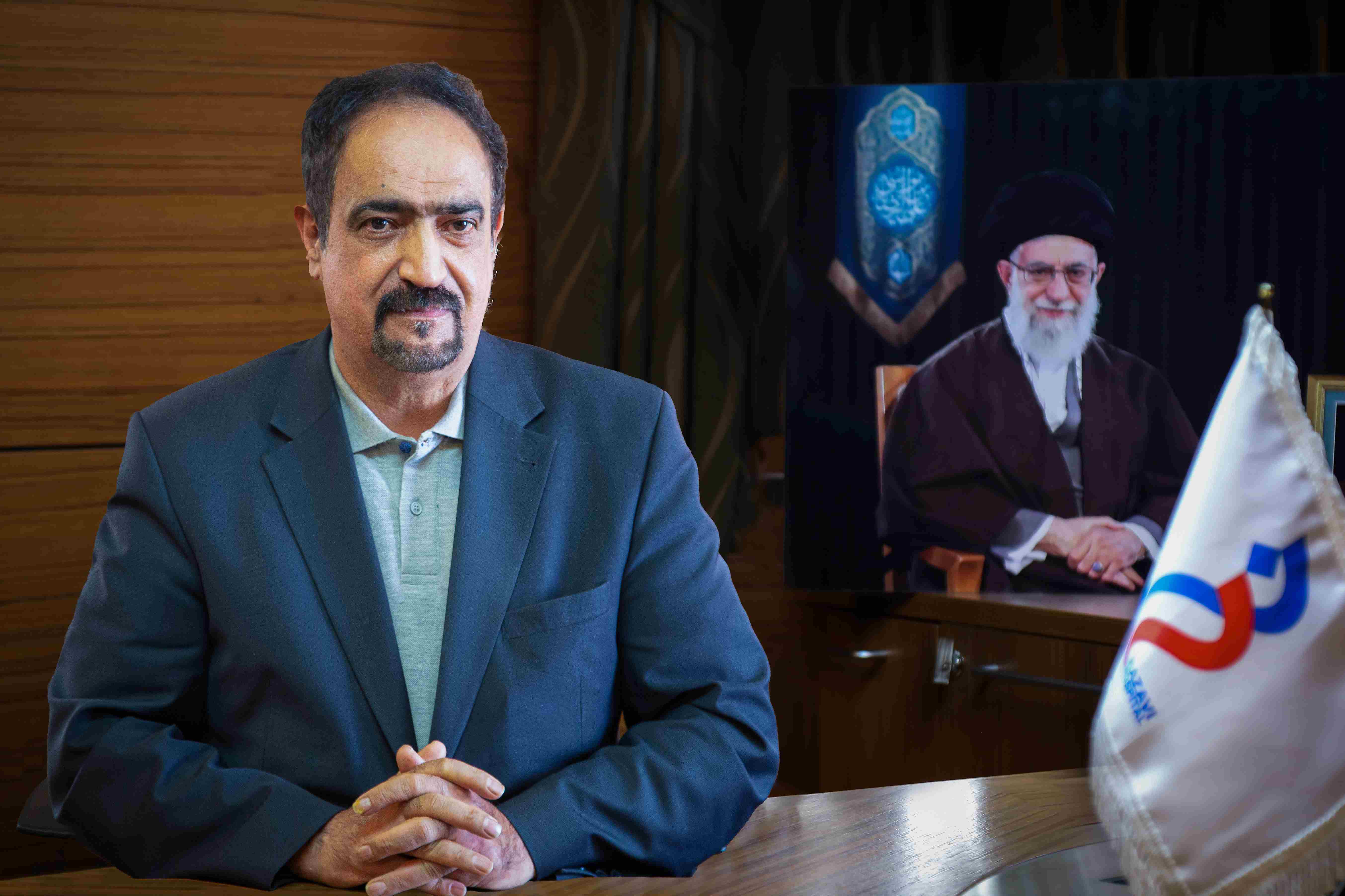 دکتر محمود شبستری